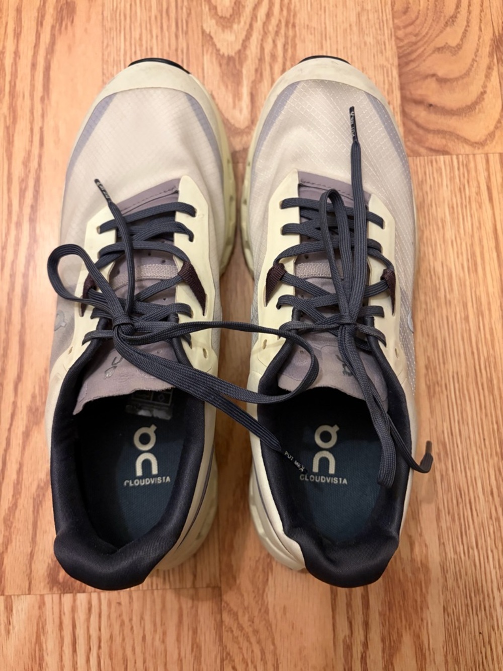 On Running Cloudvista Women’s Running Shoes